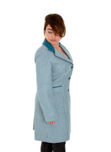 Load image into Gallery viewer, Bothwell coat Houndstooth Teal