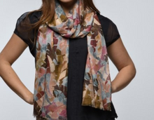 Load image into Gallery viewer, Leaves Design Digital Print Scarf